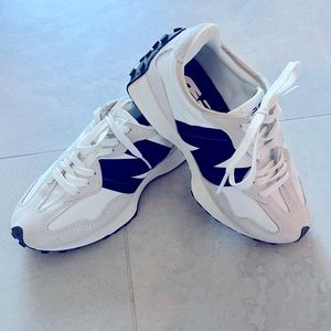 New balance 327 sneakers